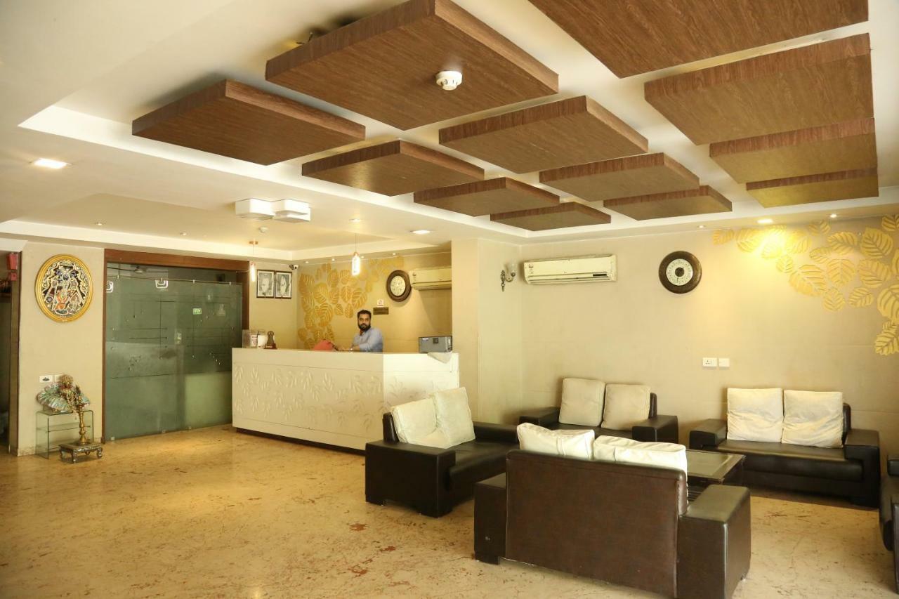 Hotel Deviram Palace Agra  Eksteriør bilde